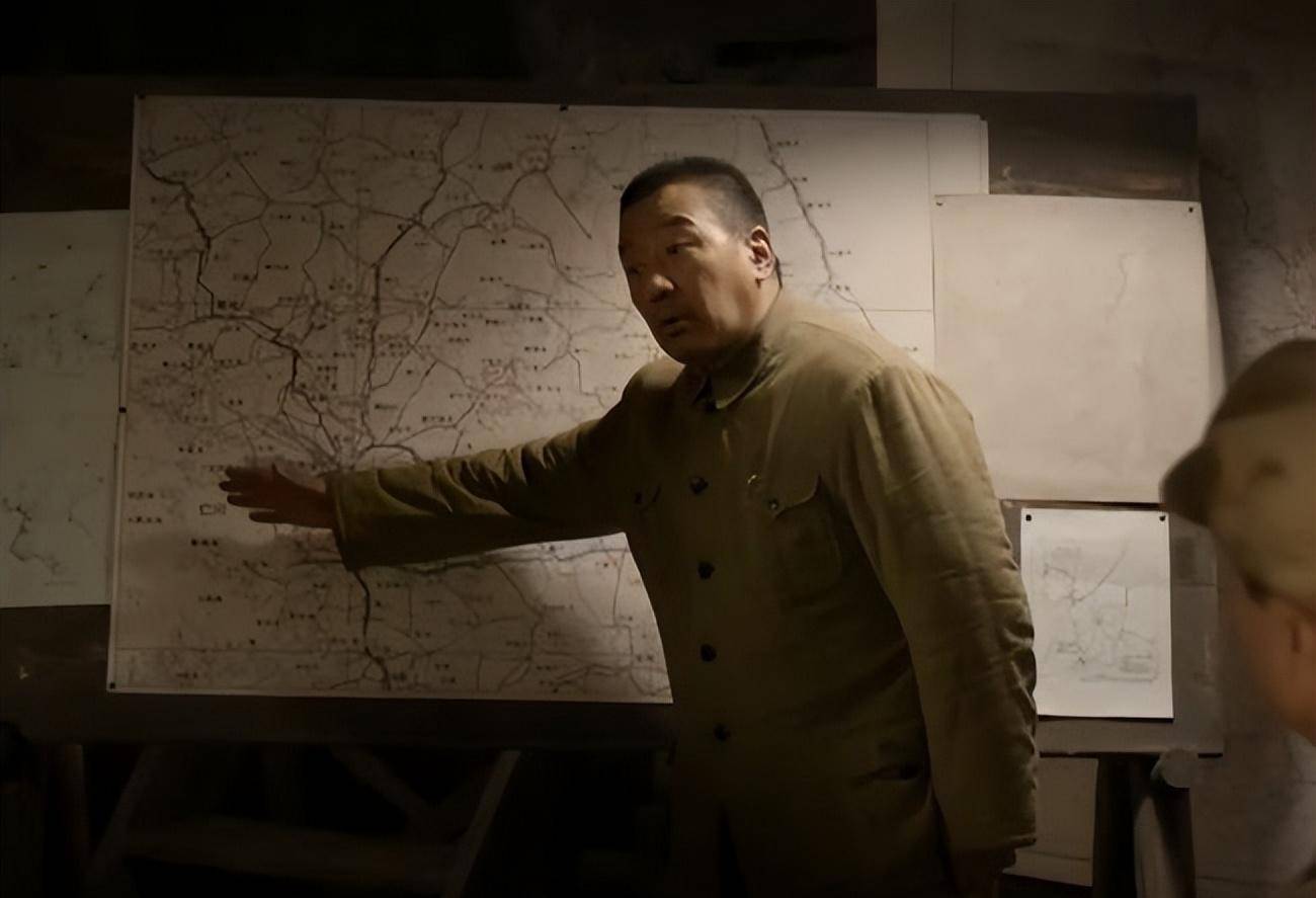 刘浩先通过60军中的党组织向军官进行争取工作,接着利用同乡之间的