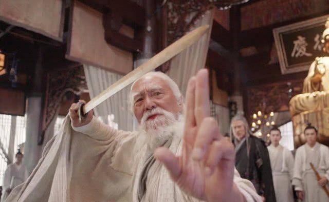 华山派的实力,可能不次于嵩山派,在风清扬的时代,华山派剑宗和气宗