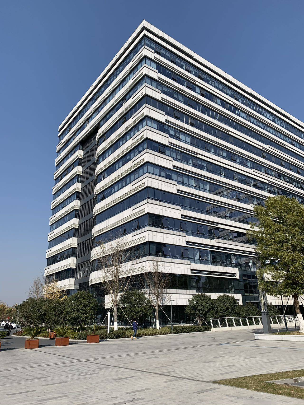 绿谷东部创新中心售楼处电话→首页楼盘网站→楼盘百科详情→24小时