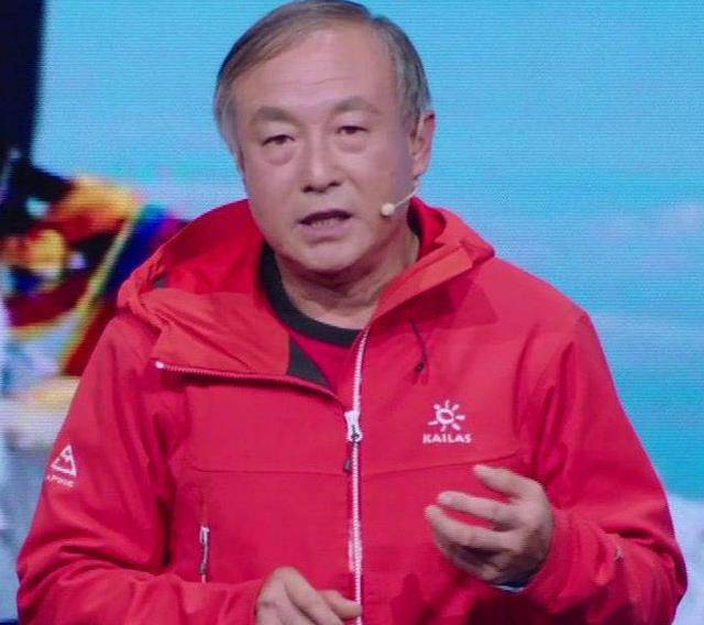 夏伯渝4次攀登珠峰第一次失去双腿最后一次离顶峰不到100米