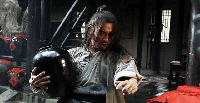 传》:酒为水形,却具有火性,梁山好汉酒后都干了些啥事_武松_鲁智深