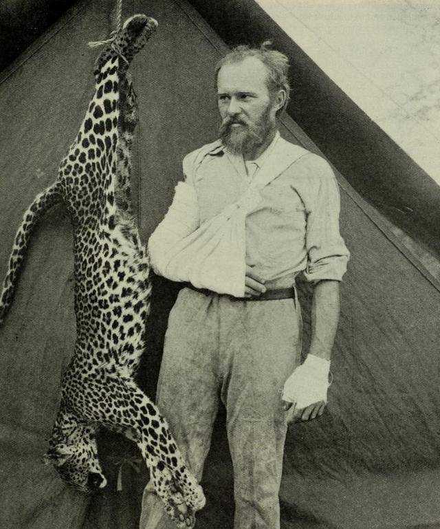 现代动物标本剥制之父的故事：1896年，他赤手空拳杀死了一只花豹_手机 