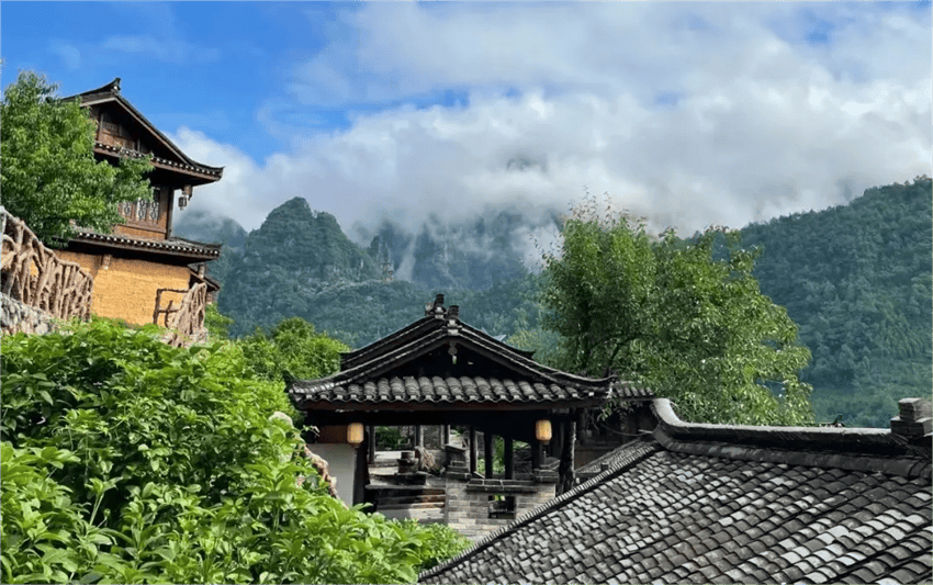 广西来宾市金秀瑶族自治县六巷乡大岭村:和谐共生的瑶族天堂