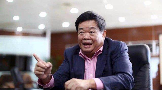 岁辍学成放牛娃,终日食不果腹,如今身家百亿捐80亿_中国_曹德_福清市