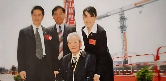 彭士禄幼年成孤儿两度被捕入狱后成中国核潜艇之父