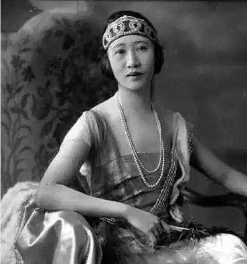 原创民国时期名媛挥金如土她们为何如此奢侈从南唐北陆说起