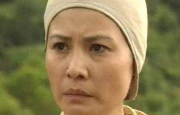 她是《鹿鼎记》中独臂神尼,15岁被父亲砍掉左臂,死时怀孕五个月_公主