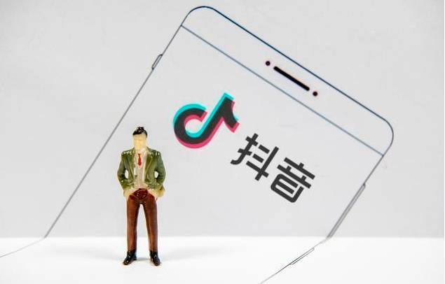 然后点击"抖音卡片"完善卡片标题,卡片描述,上传卡片logo,跳转网址