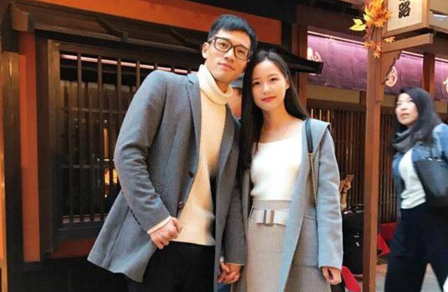 原创25岁上海交大博士拥娇妻萌娃拿国家大奖带娃写论文都不耽搁