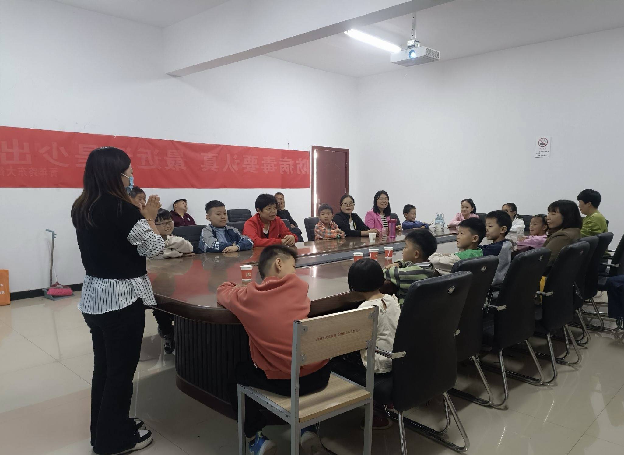 青年路街道:"消防在我心 安全伴我行"青少年消防安全教育活动