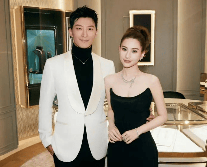 曝何超莲窦骁已分居!两人未进行婚姻登记,婚前婚后互动差距大