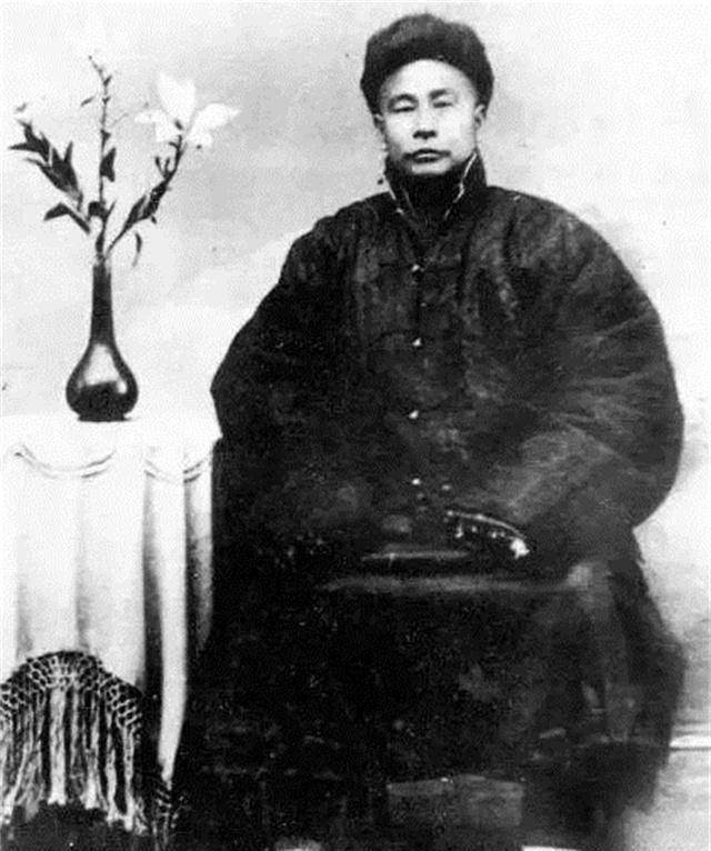 霍元甲:幼多病,从未与洋力士打擂,死去79年被开棺后死因大白