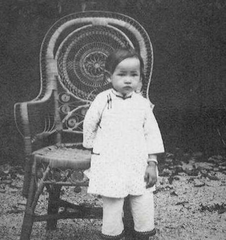 林徽因从小到大10张经典照片,张张惊艳,如同一场视觉盛宴!