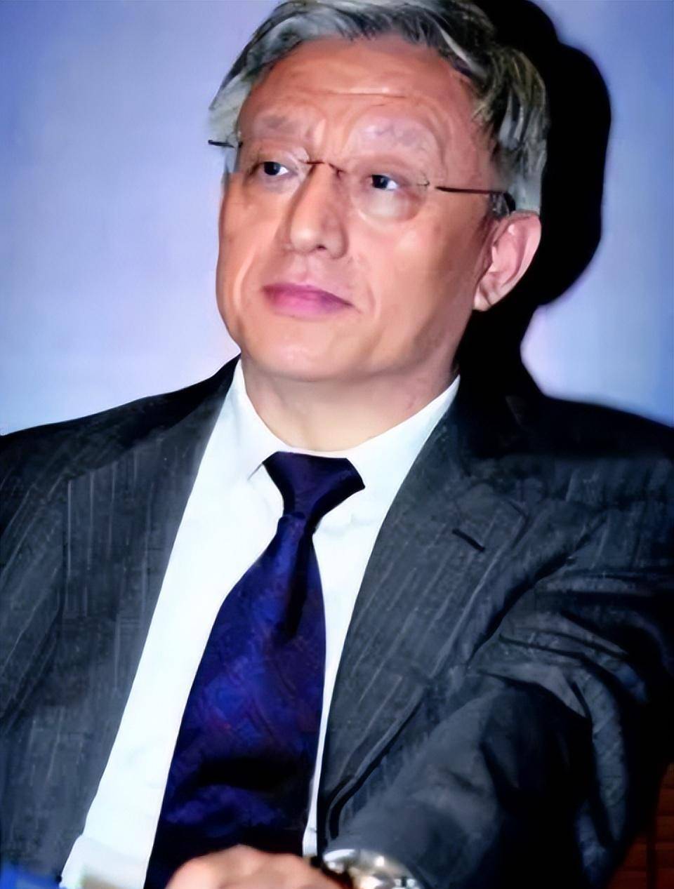 曹兴诚过去历史被挖出老是大转弯,郭正亮:真正目的是吸引关注_联电