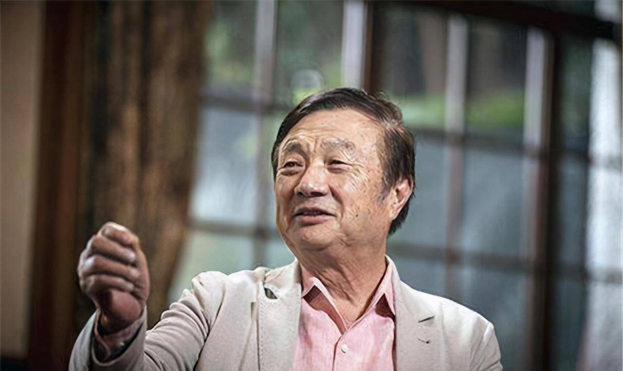 任正非忆母亲:我真后悔那天没有给母亲打电话