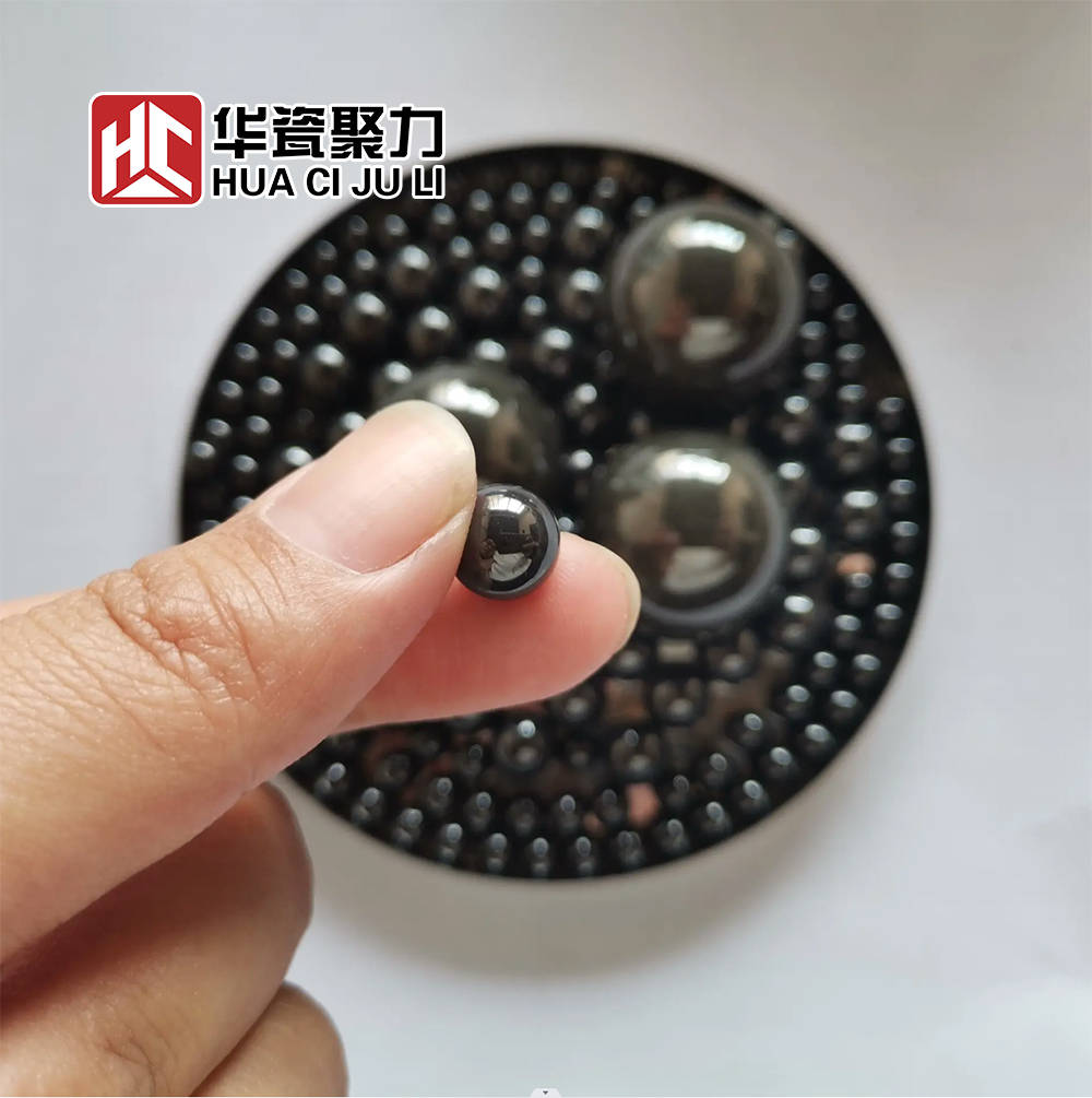 低密度氮化硅陶瓷球是轴承行业的创新里程碑