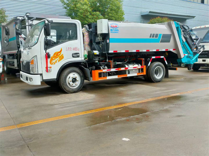 重汽蓝牌压缩垃圾车