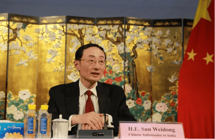 新驻印大使落地,出发前三句话提醒莫迪,印度办事前要先讲大局