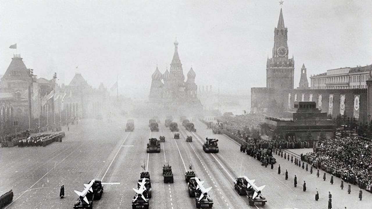俄国八月革命图片