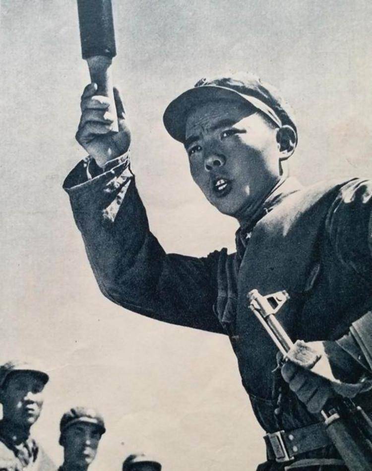 蔡兴海:发明"打空爆"玩法,9人干掉400人,美军以为高科技