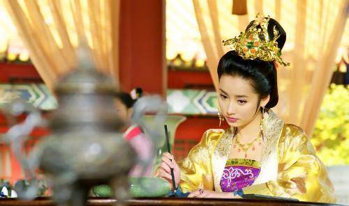 孝惠皇后邵氏:明世宗朱厚熜登基后,为他这位祖母的名分操碎了心