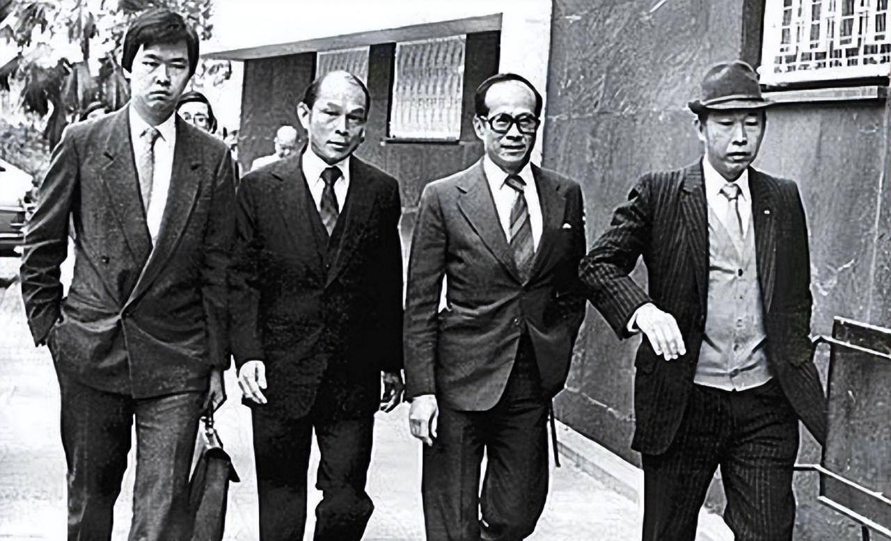 霍英东葬礼赌王扶灵,曾扬言:没我澳门一切都是假的,包括何鸿燊