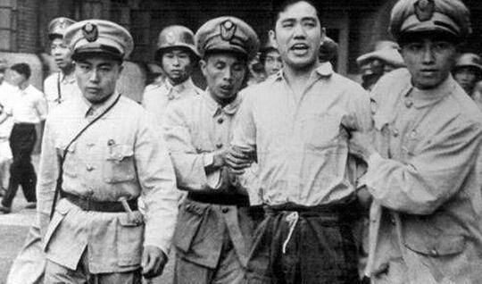 在这三次血腥的事件中,前两位大家都非常数熟悉,他们都是国民党大佬.