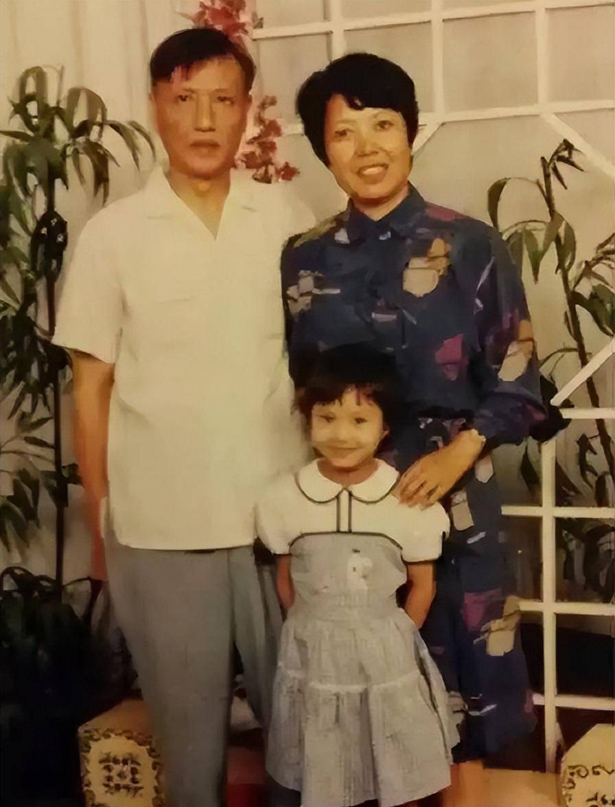 蔡和森长子蔡博:祖母48岁上学54岁留法,母亲为国捐躯,一家忠烈