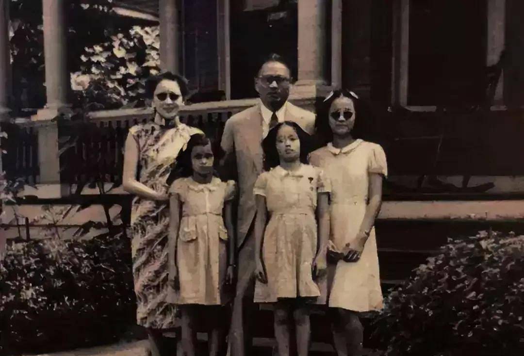 宋子文负了盛爱颐,另娶小他13岁富商之女,女儿名字皆有"颐"字