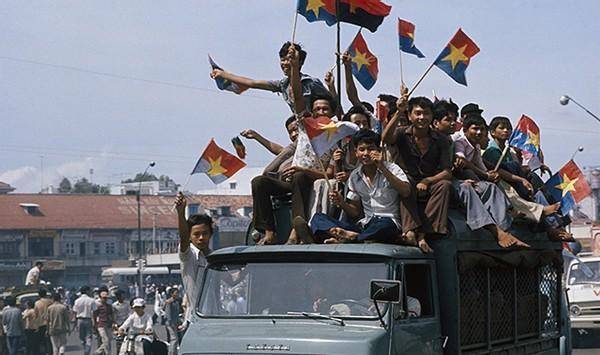 越南放弃社会主义图片