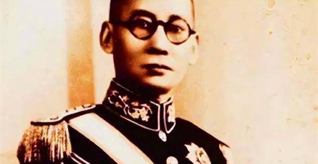 孔令伟有多嚣张?当街撞死巡警,与军阀公子枪战,让高官给狗让座