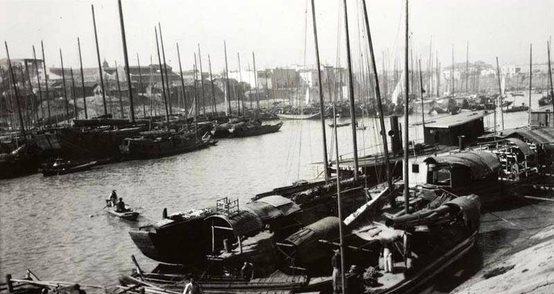 回忆江汉土匪:河里常漂腐尸,有妇女盼望土匪上门,想当压寨夫人