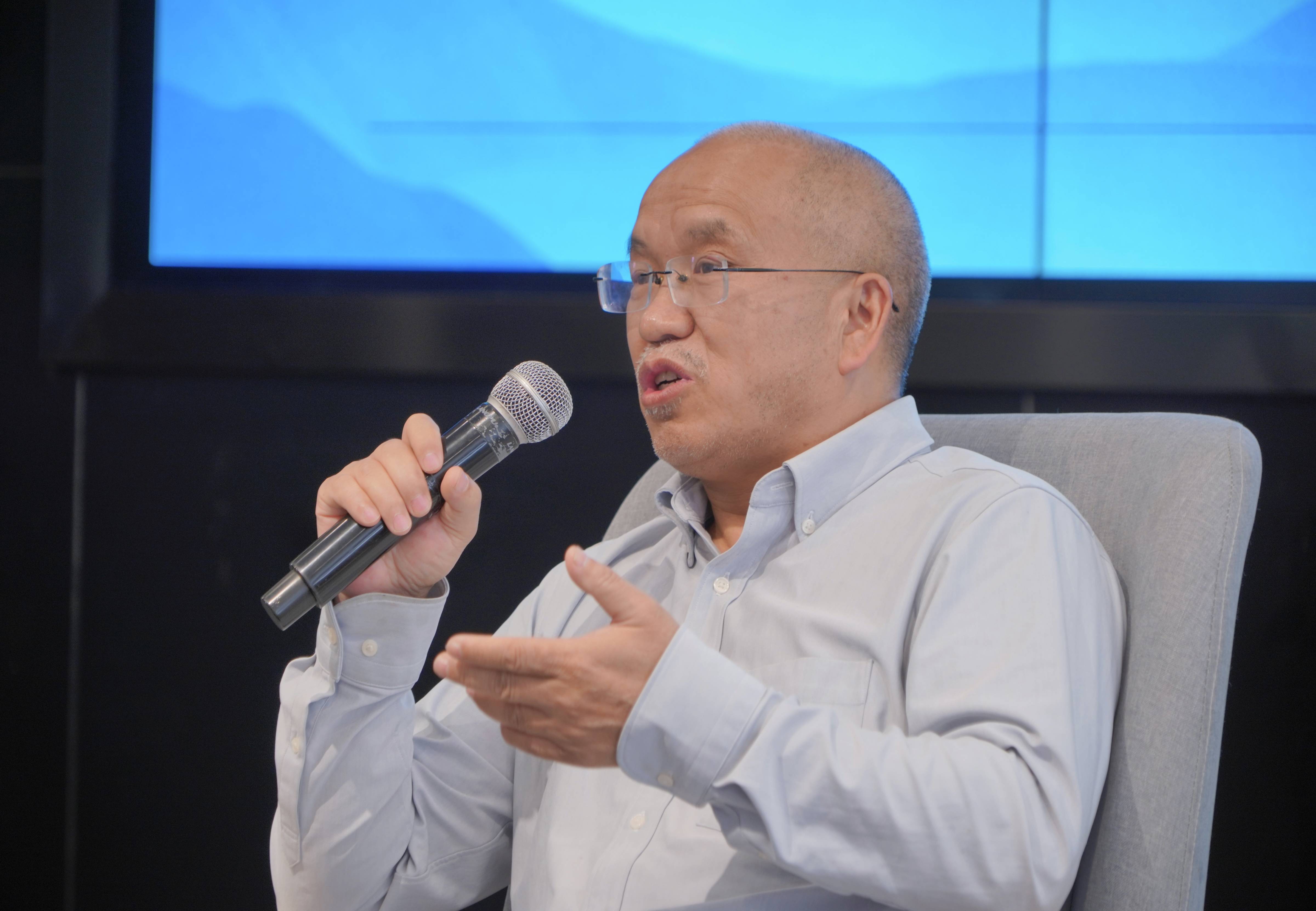 小说浮生作者陈仓南京开讲哲学家式讲述生活引共鸣