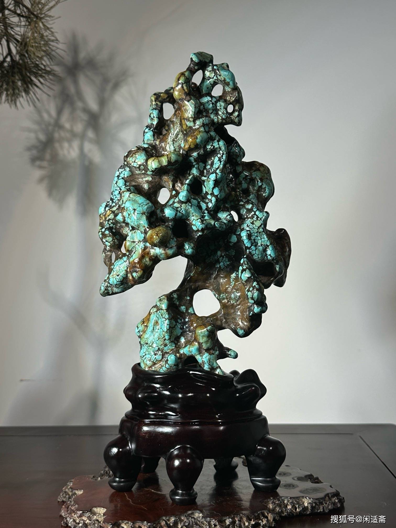 绿松石 清供摆件规格:高32*宽15*厚9cm绿松石又名绿宝石,松石,因其色