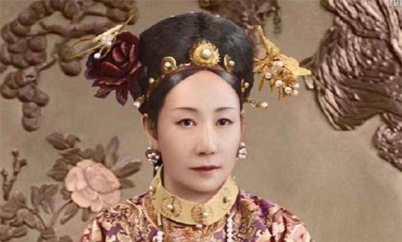 孙殿英炸开慈禧墓,做得第一件事不是拿财宝,是什么?