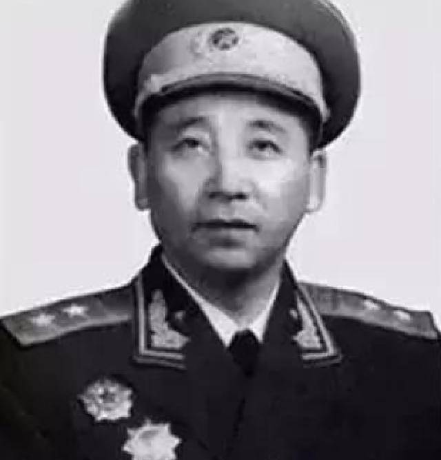 48年秦基伟歼敌1.1万人,战后为何被邓公一顿猛批,还通报全军?