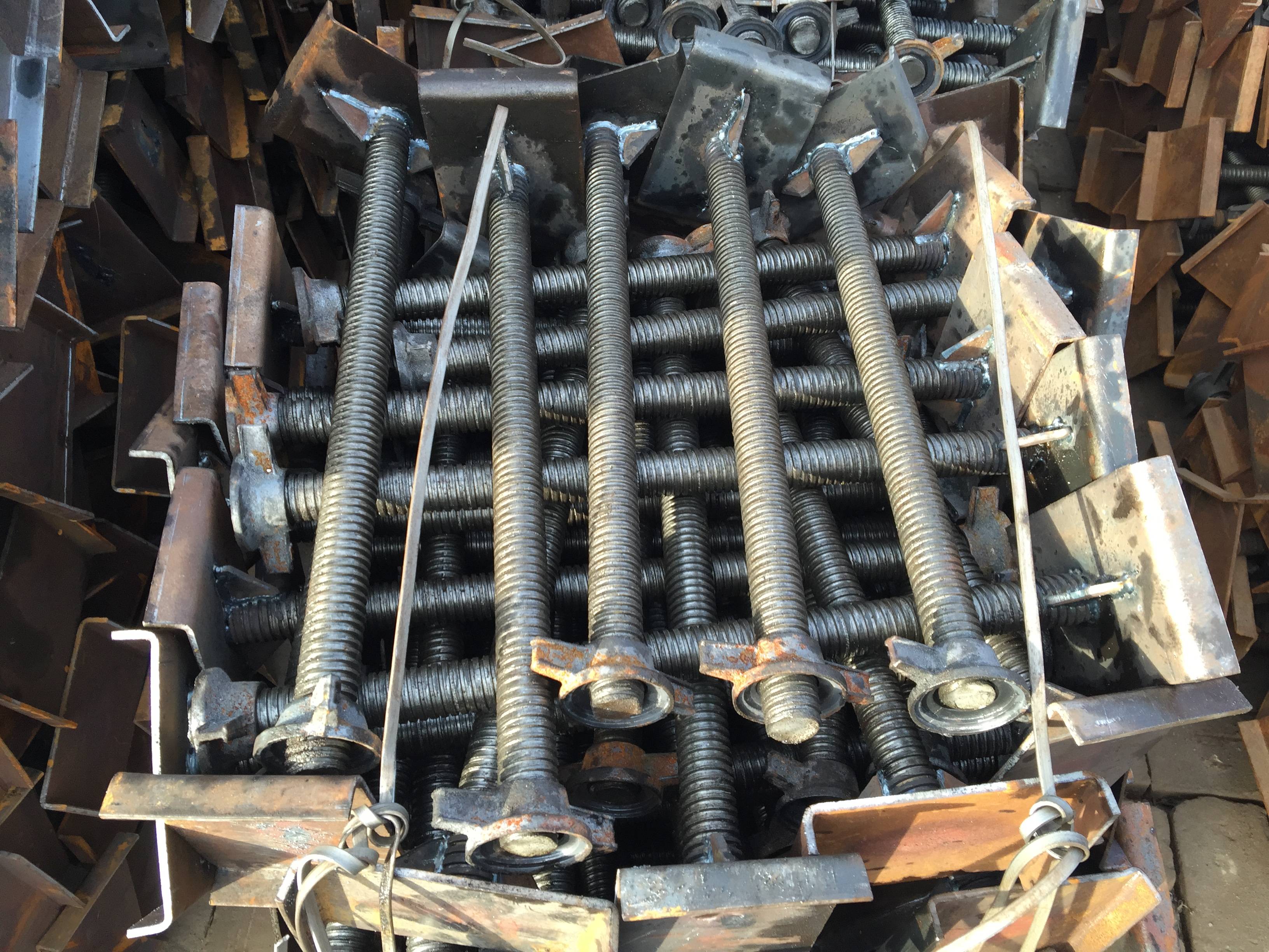 建筑油托顶托的分类有哪些呢?