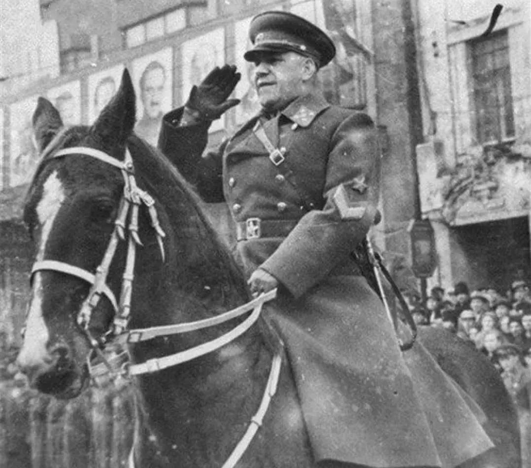 苏德战争:两大帝国的惊天豪赌,两个民族的生死对决