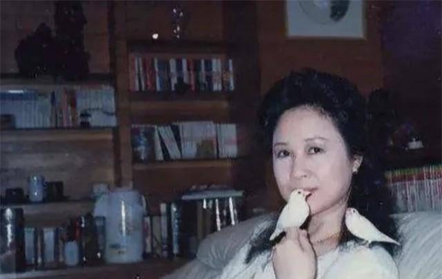 平鑫涛原配林婉珍,晚年出书揭露琼瑶"上位手段":装柔弱博同情