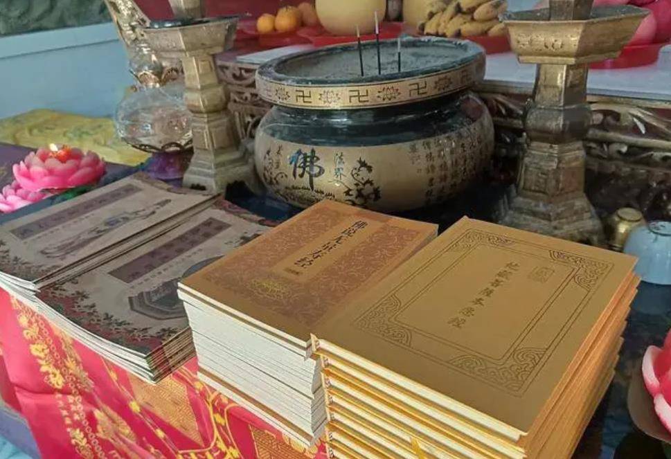 正觉寺释觉定:十六岁出家以戒为师,一双鞋子穿四十年