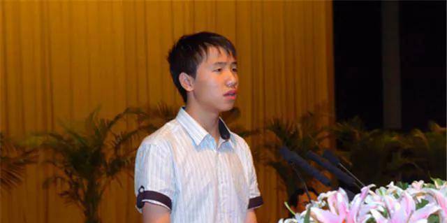 汶川地震中的15岁英雄少年,被判12年有期徒刑,到底发生了什么