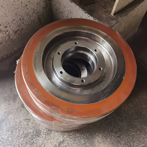 揭秘聚氨酯重载包胶轮:工艺流程,物理特性与多样用途