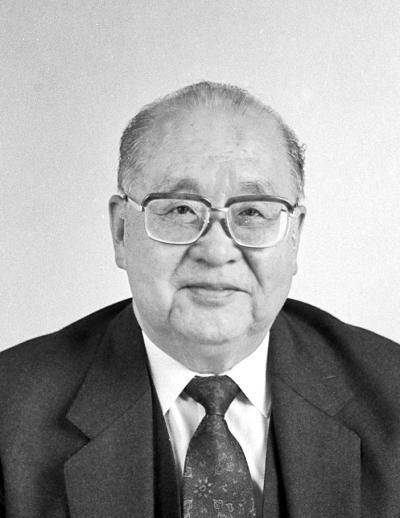 王光美的五哥:曾因加入国军被妹妹质问,2005年被请进人民大会堂