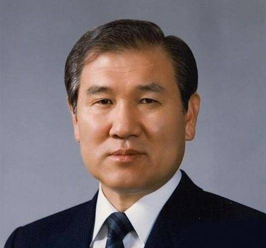 韩国11任总统结局惨淡,堪称被"诅咒"的职业,它的魔咒因何而来