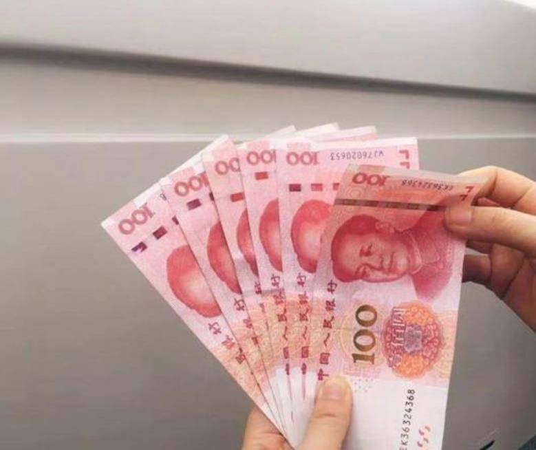 天津"碰瓷王",曾带着儿媳横扫天津十年!2019年被刑拘大快人心