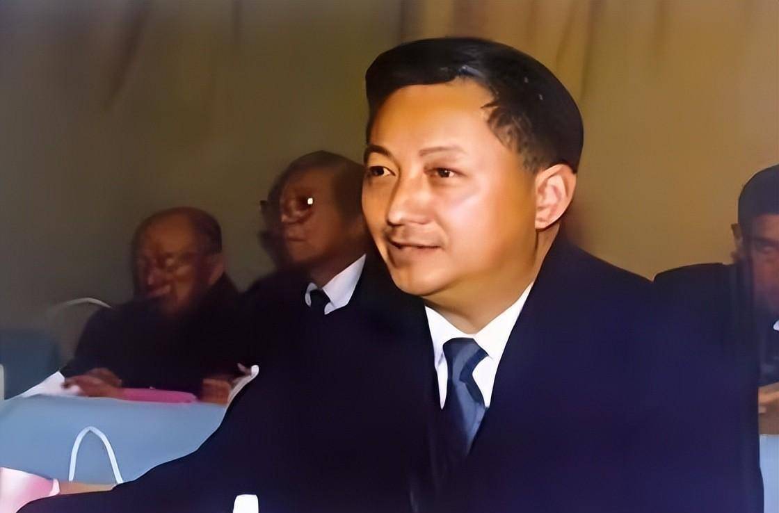 他53岁任四川省委副书记,55岁四川省长,当过统战部副部长享年83