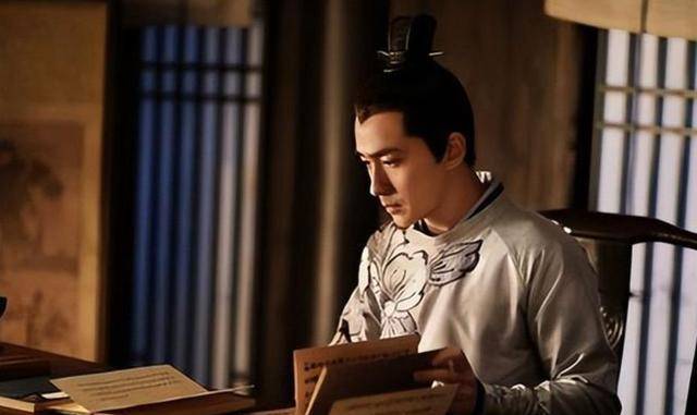 司马昭"表哥"身居三公之位,为何一心求隐,不下百次"辞职"?