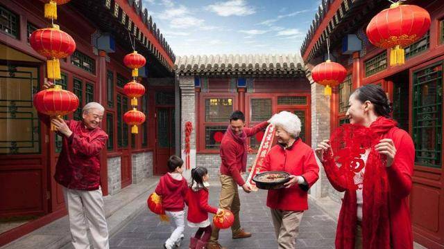 北大教授孔庆东,建议立法禁吃年夜饭,先进的文明国家都没年夜饭