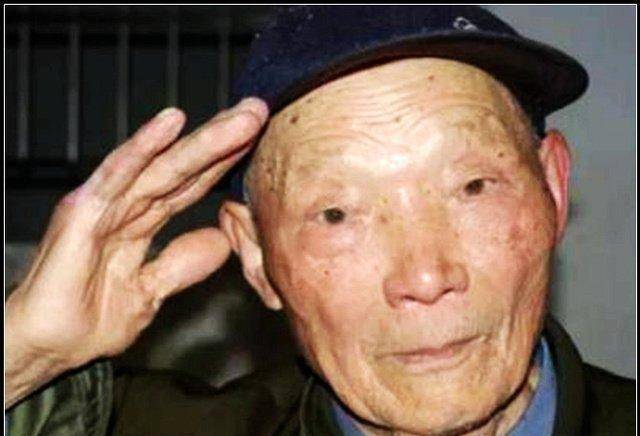 2013年一张合影,引出大陆最后三位军统特务,如今他们怎样了?