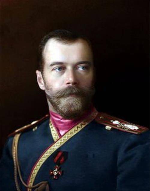 变公主,晚年身份暴露但已富贵半生_安娜·安德森_尼古拉_阿纳斯塔西娅